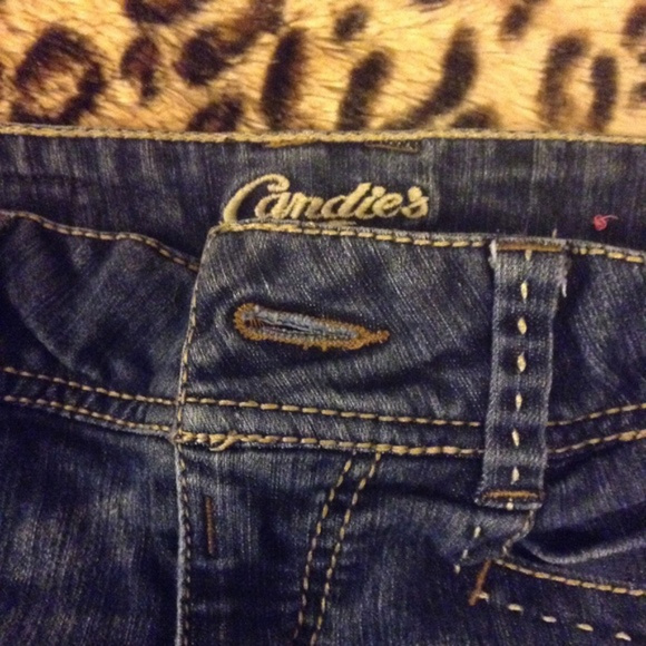 CANDIE'S Jean Shorts, Junior's Cuffed Denim Shorts - Picture 2 of 4